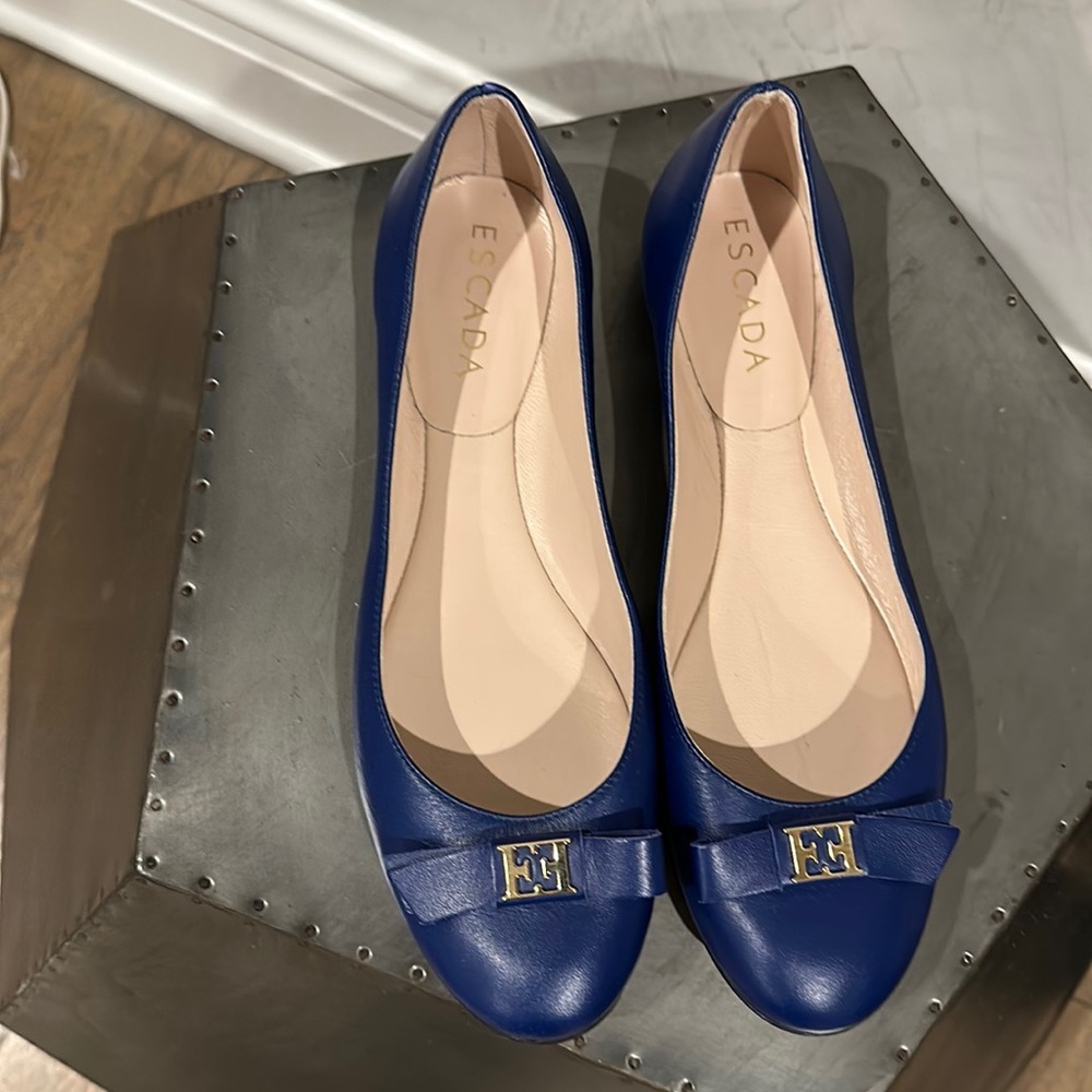 Escada leather ballet flats